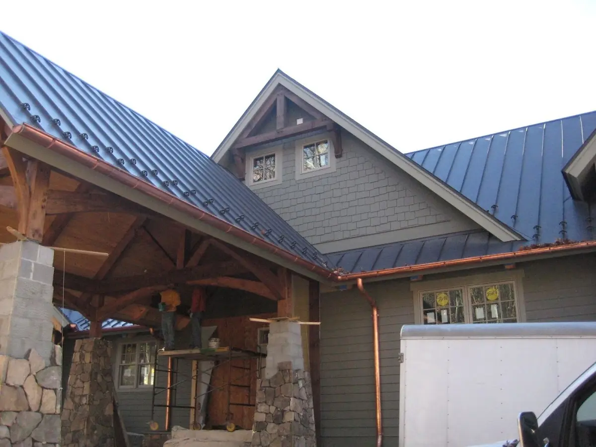 Craftsman Roofing team delivering quality roofing work in Desert Ridge